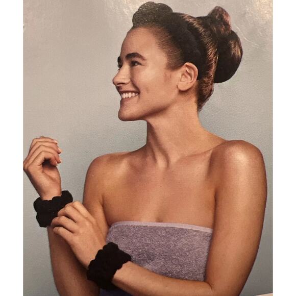 Room Essentials 3pc Microterry Headband & Wrist Towel Set Black New - Picture 1 of 3